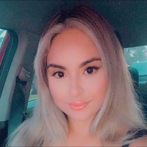 Meet your Posher, Brenda